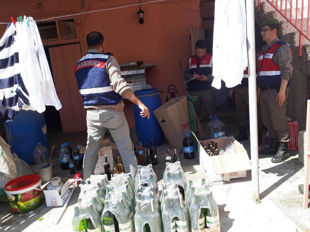 Kırklareli’nde 163 Litre Kaçak İçki Ele Geçirildi