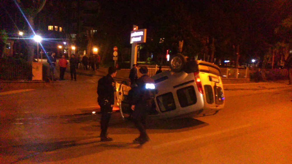 Başkent’te Trafik Kazası: 1’i Ağır, 2 Yaralı