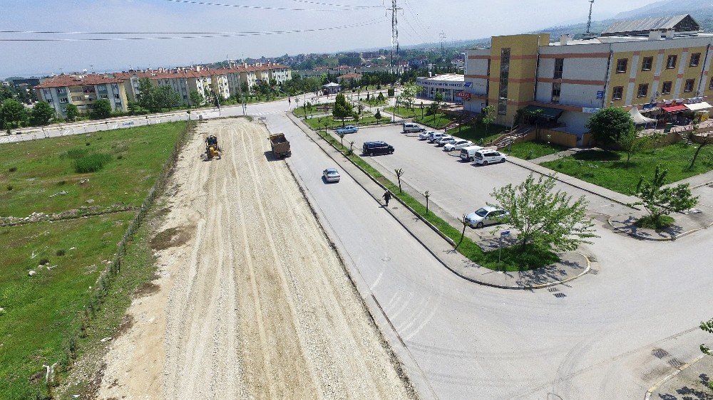 Başiskele’de Kültür Sokak Betonla Kaplanacak