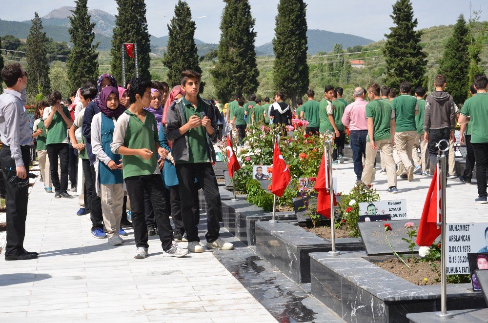 Soma’da Nereye Dönsen Aynı Acı