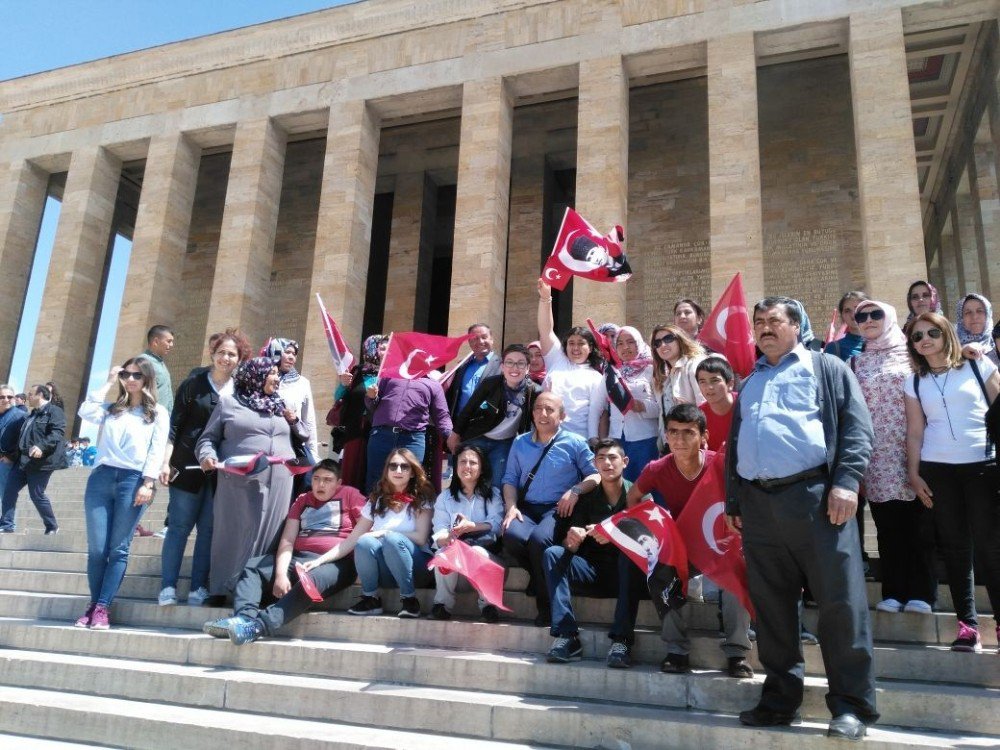 Özel Öğrencilerin Anıtkabir Ve Akvaryum Heyecanı