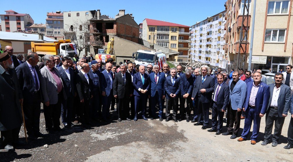 Büyükşehir Kentsel Dönüşümde Çığır Açıyor