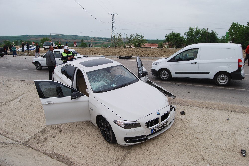 Tekirdağ’da Zincirleme Kaza: 3 Yaralı