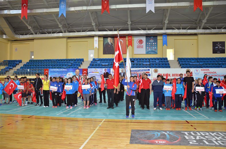 Anadolu Yıldızlar Ligi Badminton Türkiye Finali Coşkuyla Başladı