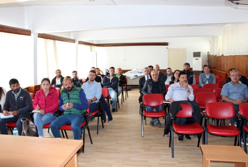 Ab Onaylı Süt Çiftliği Yönetici Ve Çalışanları Bir Araya Geldi