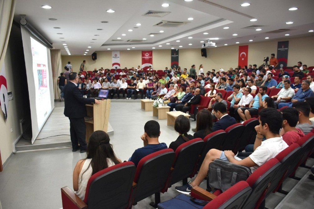 "Genç Nüfusumuz Bizim İçin İyi, Diğer Ülkeler İçin Tehdit"