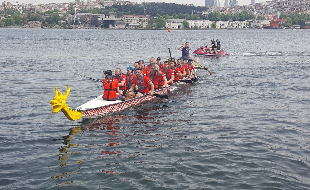 Haliç’te Dragon Boat Yarışları Başladı