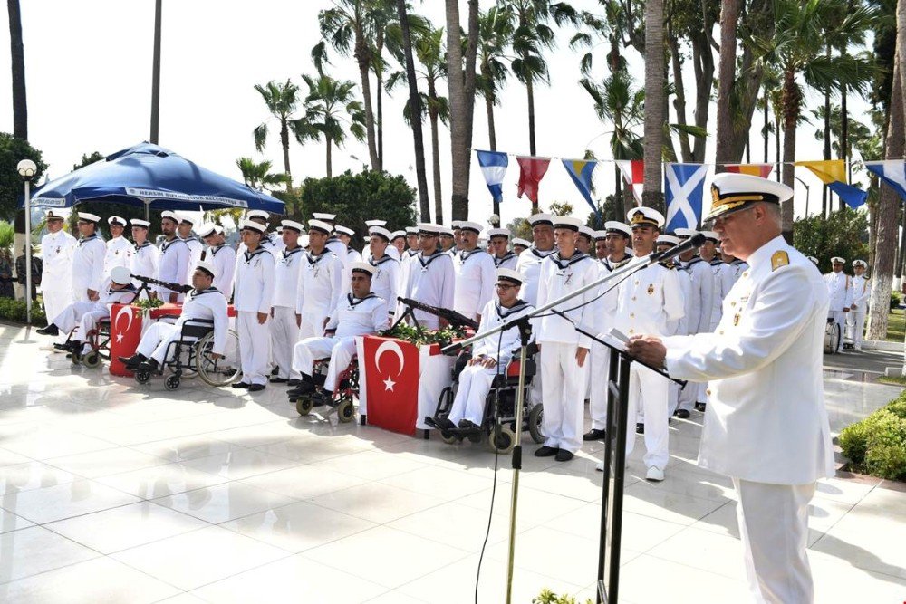 Temsili Askerlik Yapan Engelli Gençler Terhis Belgelerini Aldı