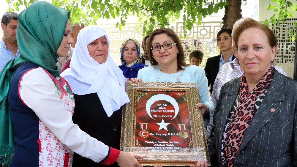 Şehit Ve Gazilerin Anneler Günü Kutlamasında Duygusal Anlar