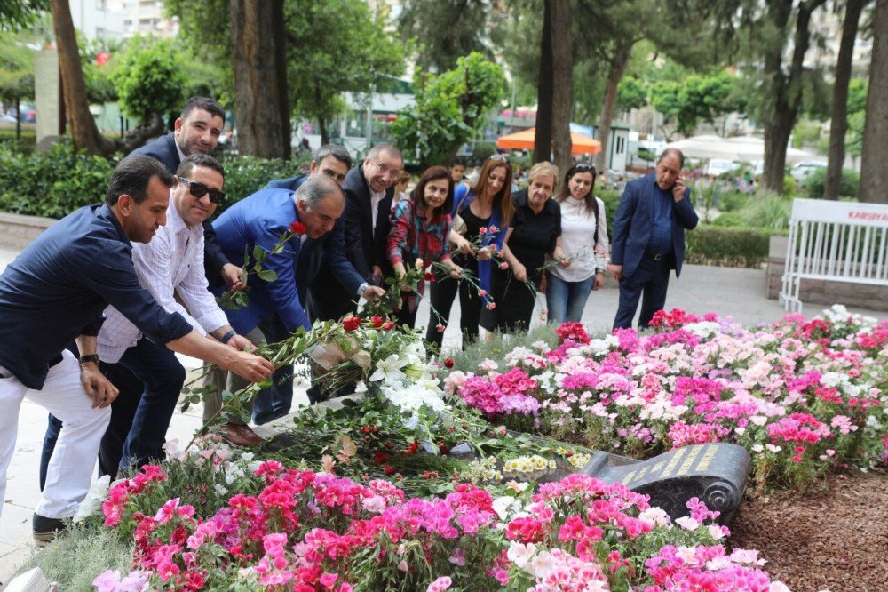 Ak Partili Delican, Anneler Günü’nü Zübeyde Ana’nın Huzurunda Kutladı