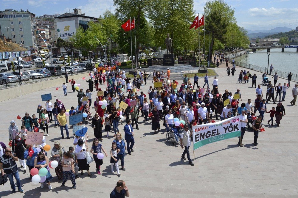 Engelliler Haftası Farkındalık Yürüyüşü Gerçekleştirildi