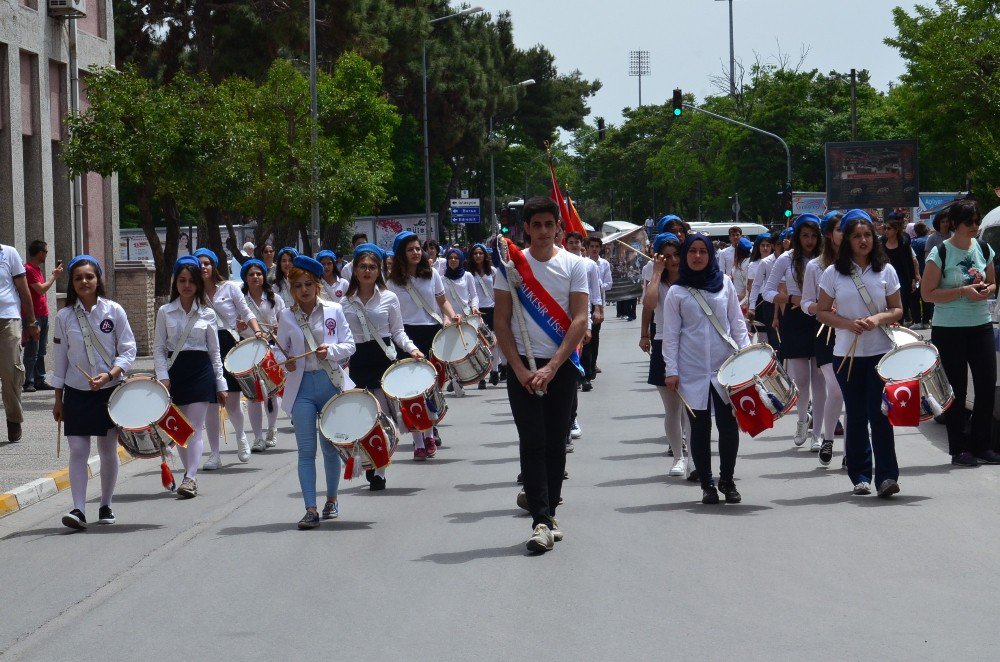 Balıkesir Lisesi 132 Yaşında