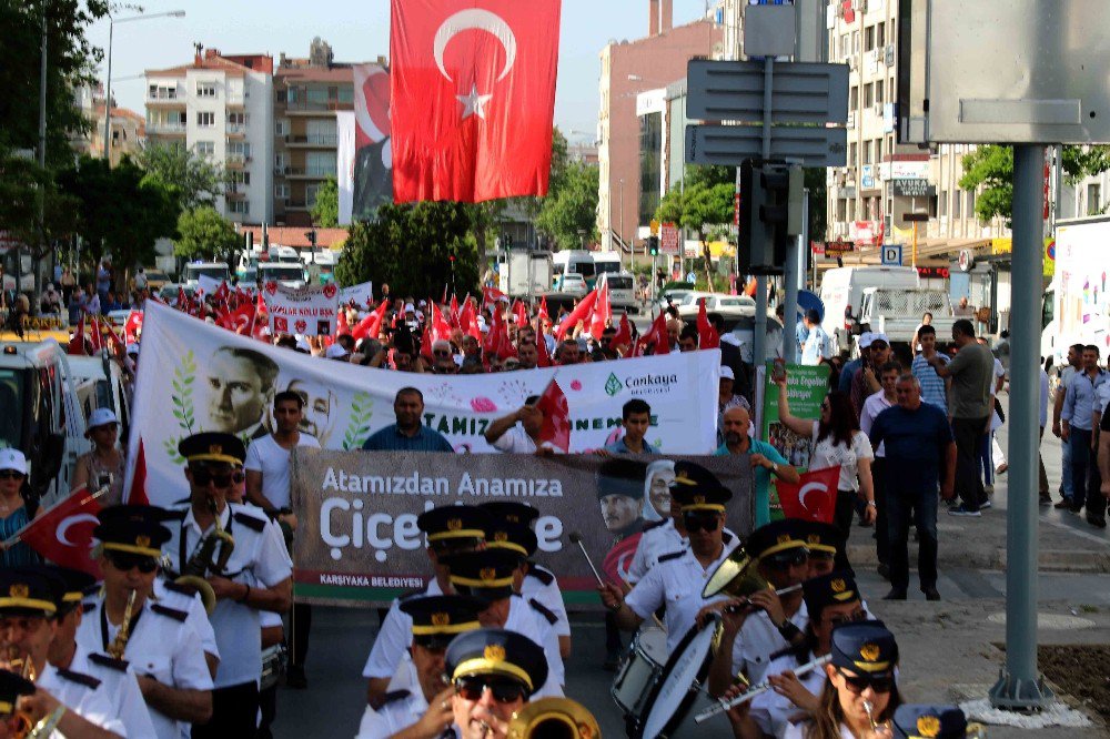 Çankaya’dan En Güzel Anneye Çiçekler