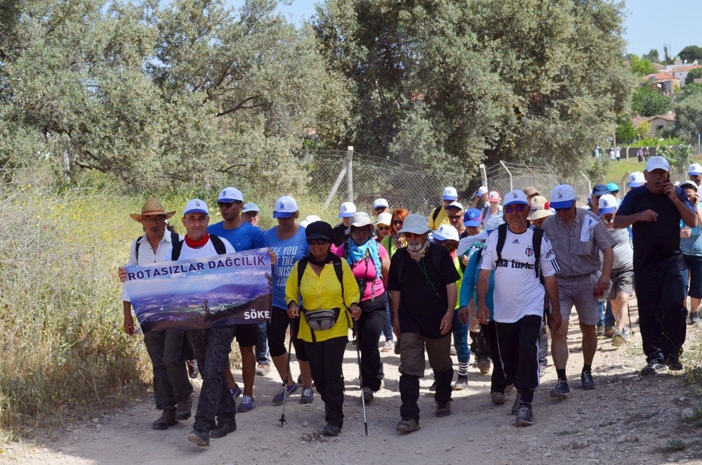 Didim’de Kutsal Yol Yürüyüşü Geleneksel Hale Geldi