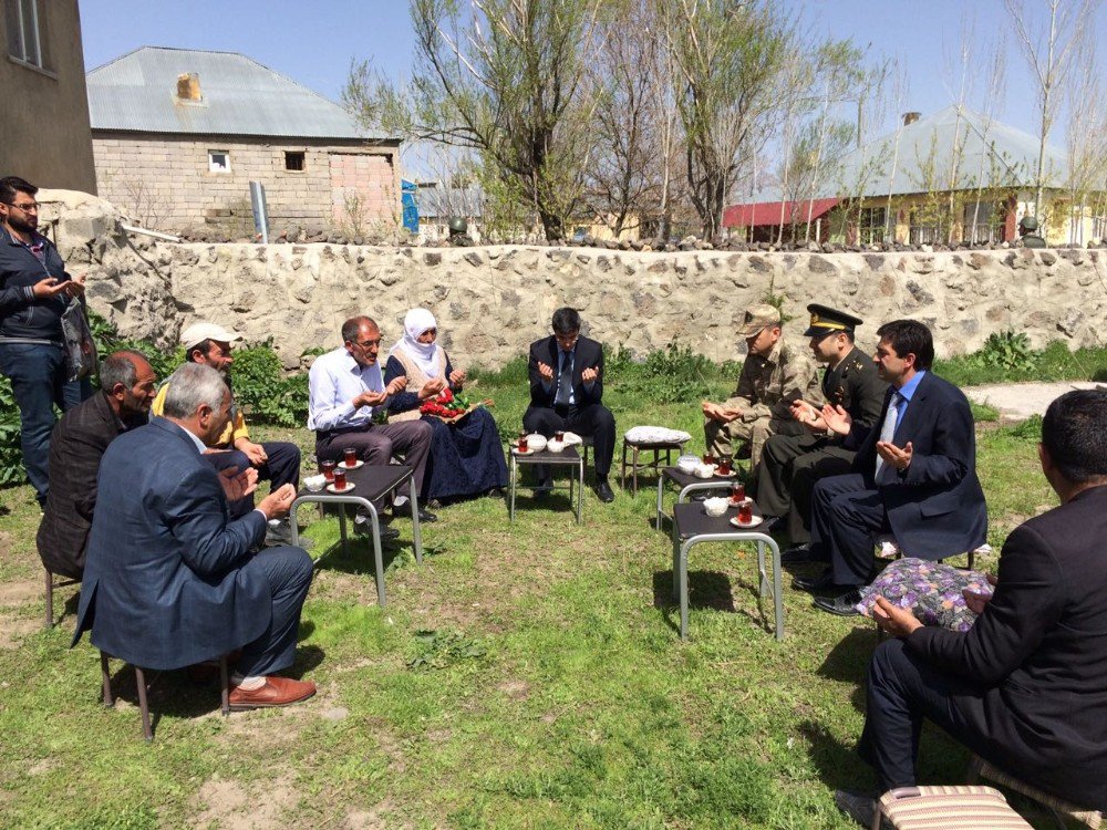 Kaymakam Kırlı’dan Şehit Annelerine Ziyaret