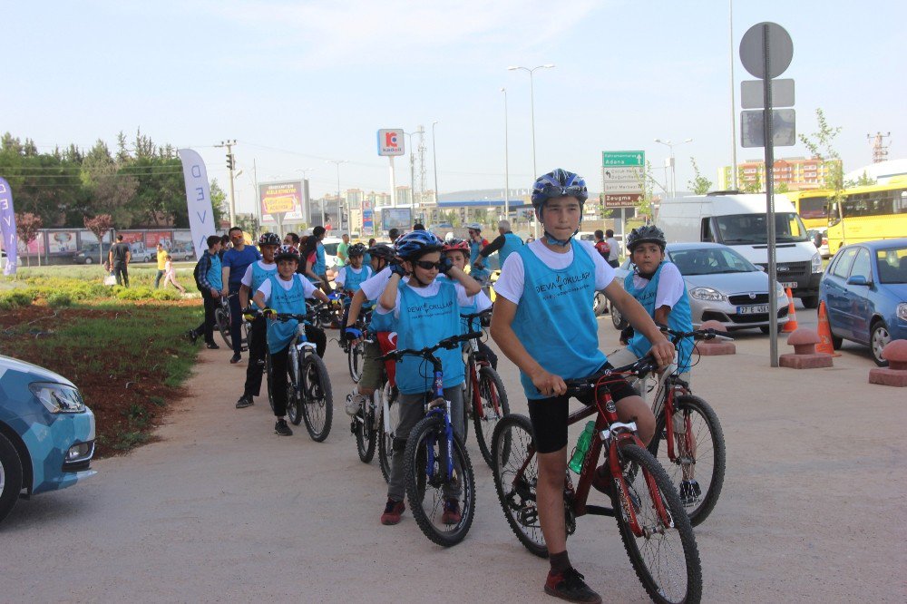 "Sağlığın İçin Pedal Çevir" Sloganıyla Düzenlenen Bisiklet Turuna Yoğun İlgi