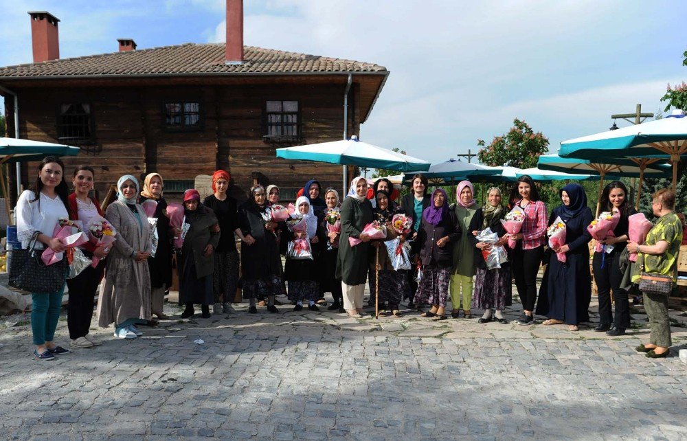 Saadet Tiryaki’nden Anlamlı Anneler Günü Programı