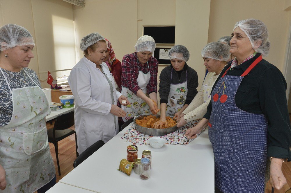 Belmek Ürünleri Görücüye Çıkıyor