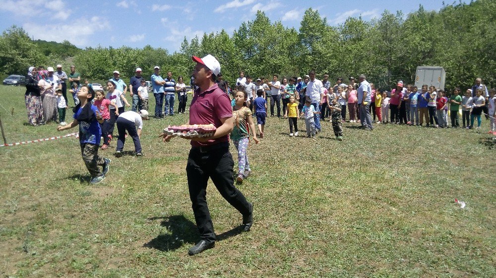 Beyçayırlılar Derneği Geleneksel Piknik Şenliği Yapıldı