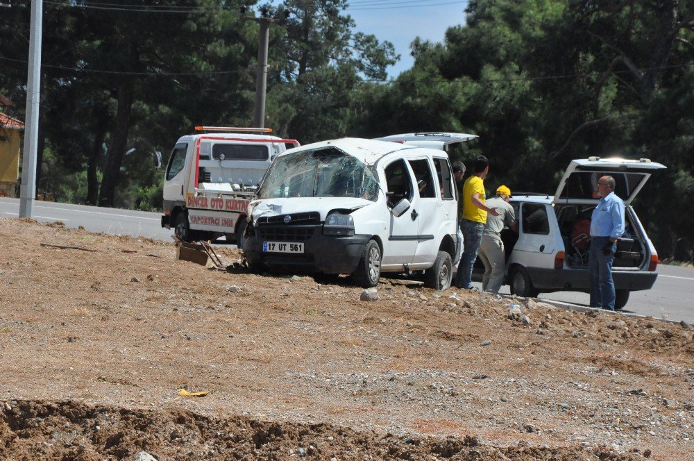 Çanakkale’de Trafik Kazası: 9 Yaralı