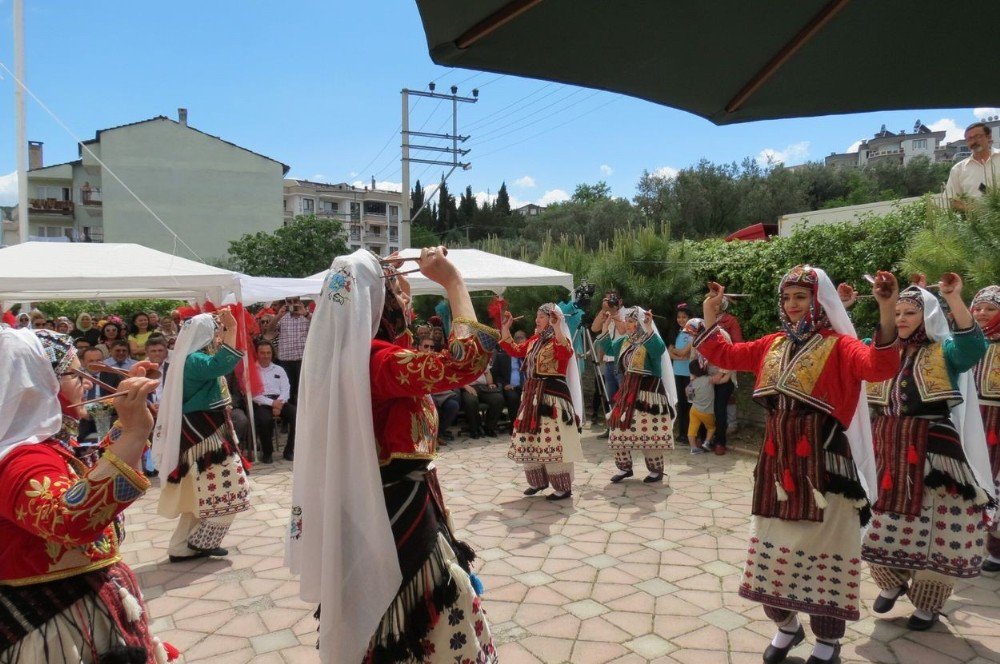 Mudanya Halk Eğitim’den Yıl Sonu Sergisi