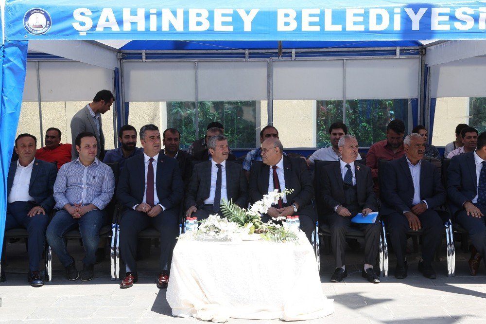 Şahinbey’de Engellilere Tekerlekli Sandalye