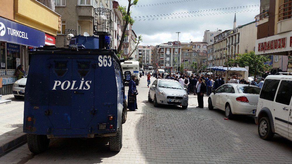 Sultangazi Sakinleri Yaşananlara İsyan Etti