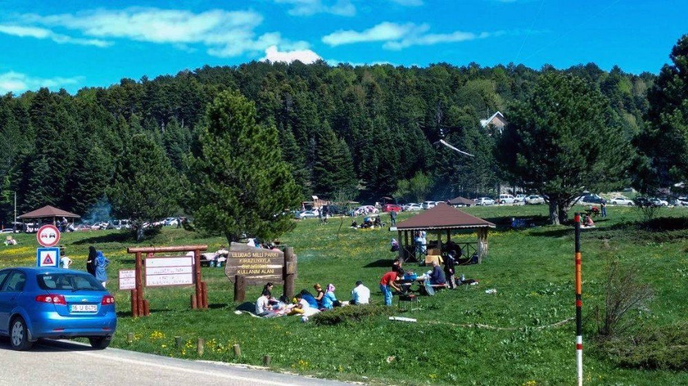 Uludağ’a Ziyaretçi Akını