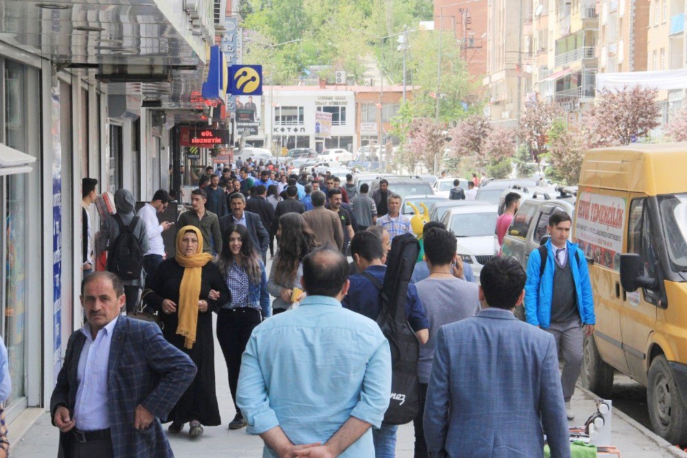 Hakkari’de Genç Nüfus Rekoru