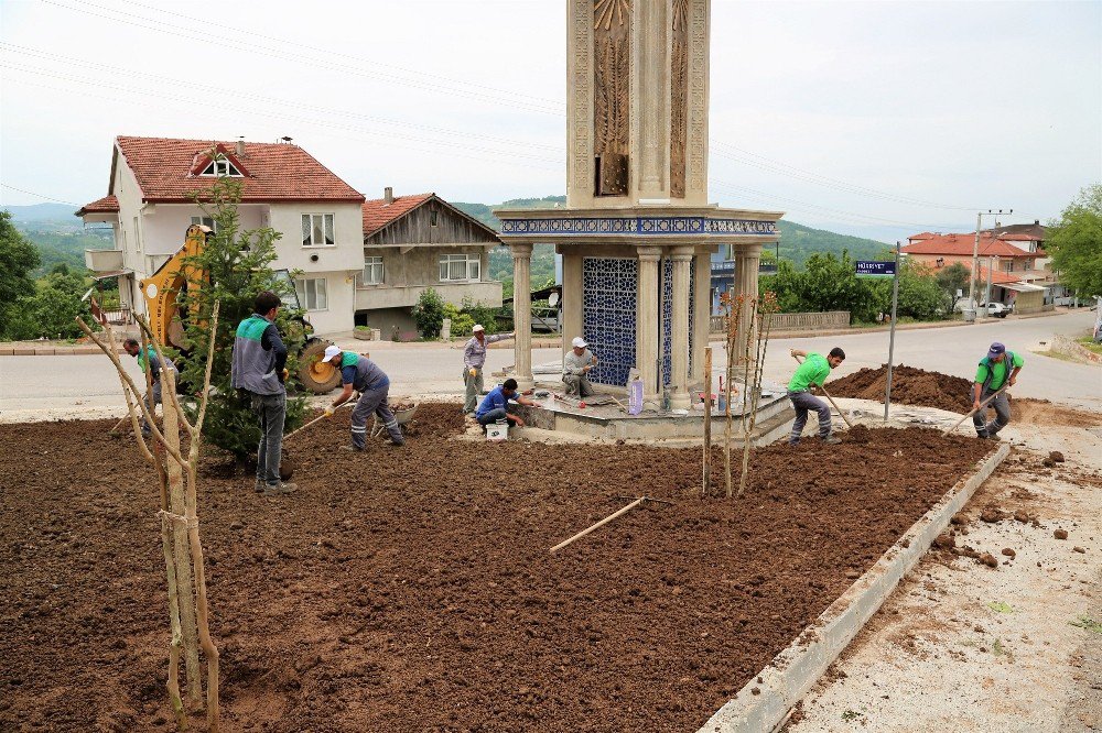 Yeni Saat Kulesine Çevre Düzenlemesi Yapıldı