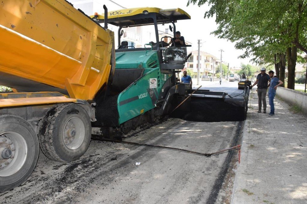 --Beyciler Ve Darıca Mahallelerinde Asfalt Çalışması Başladı