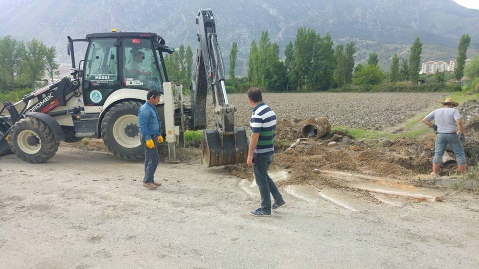 Maski’den Su Taşkınına Neden Olan Dereye Temizlik