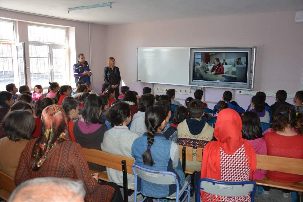 Niğde Afad’dan 4 Bin 700 Öğrenciye Afet Bilinci Eğitimi