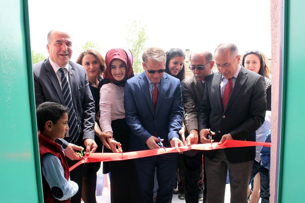 “Renkli Gönüller Projesi” Başpınar Köyü’nde Gerçekleşti