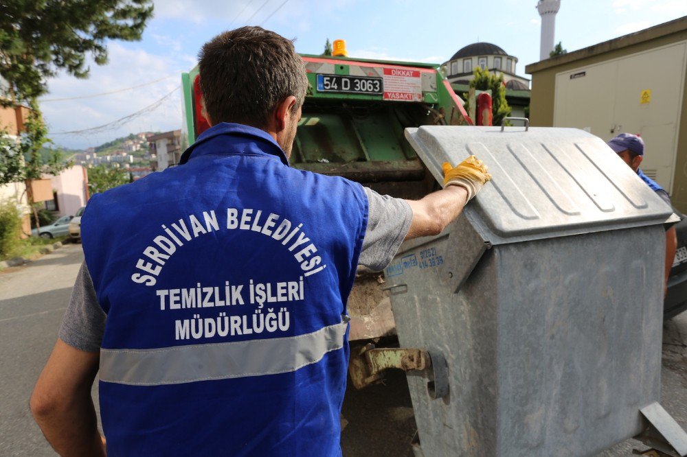 Serdivan’da Çöpler Her Gün Toplanacak