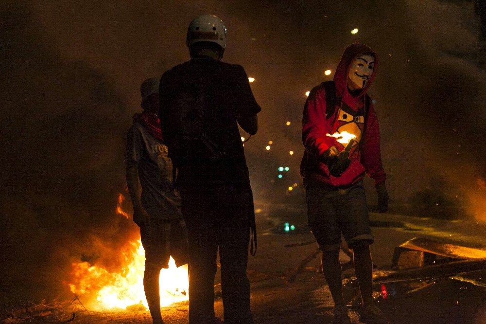 Venezuela’da Protestolar Sürüyor