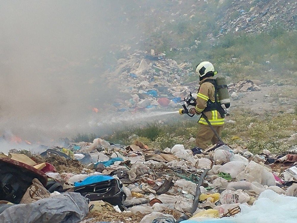 Avşa’da Çöplük Yangını