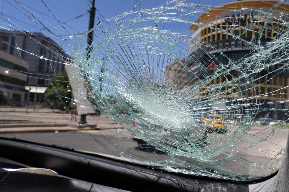 Trafikte Korna Çaldı Diye Saldırıya Uğradı