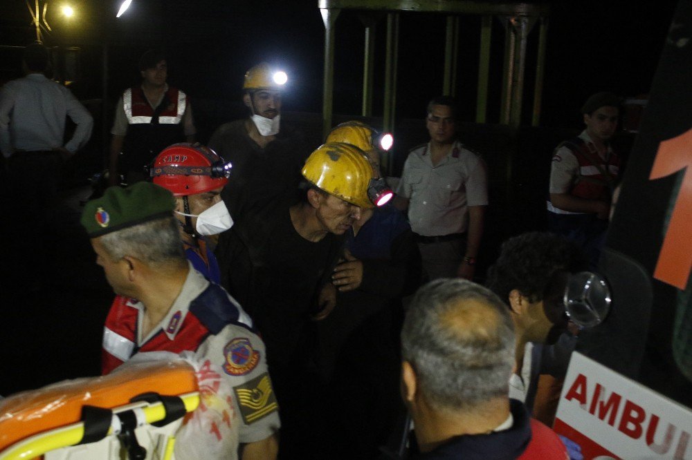 Madencileri Kurtarmaya Çalışırken Rahatsızlanan İşçiler De Hastaneye Sevk Edildi