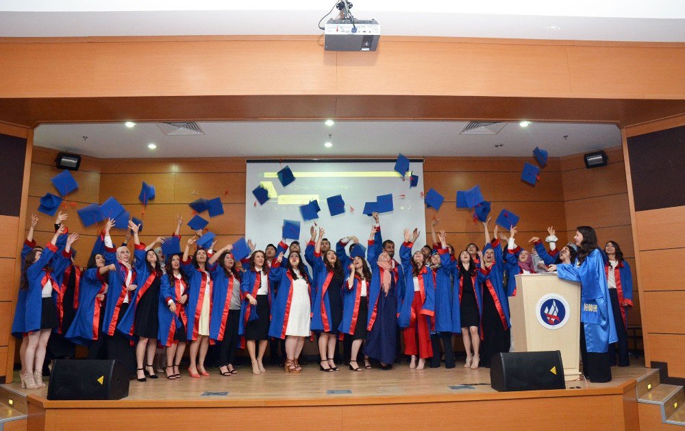 Kırıkkale Üniversitesi Beslenme Ve Diyetetik Bölümü İlk Mezunlarını Verdi