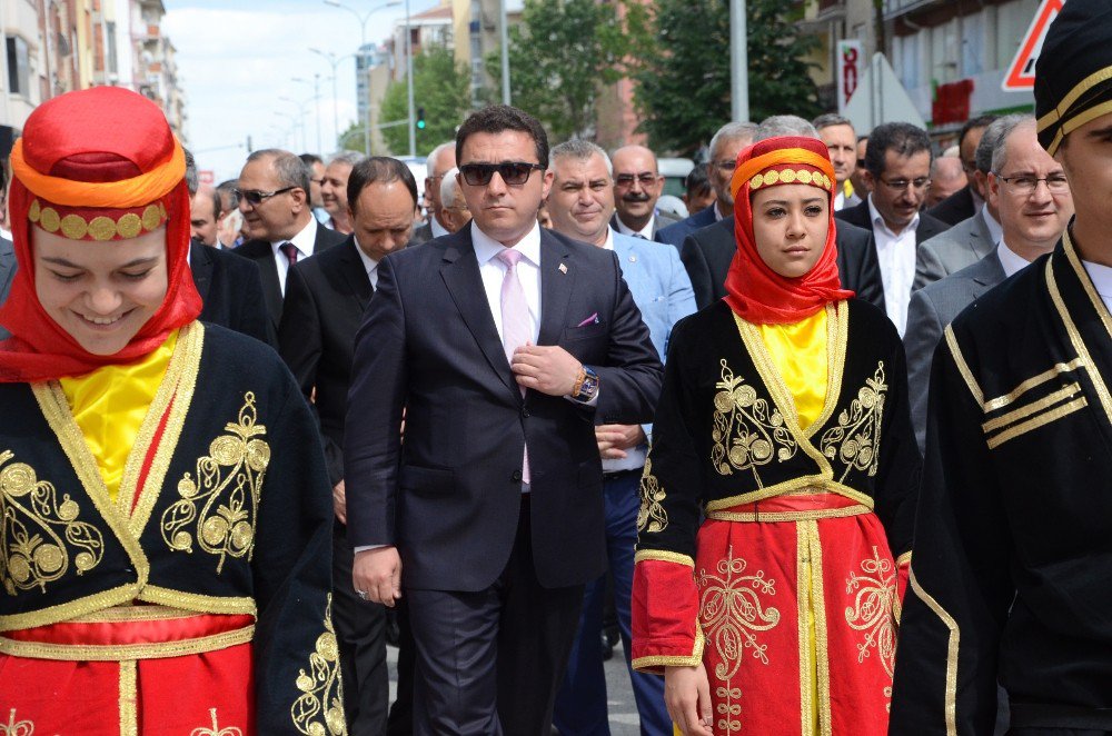 Bozüyük’te Öğrenme Şenlikleri Başladı