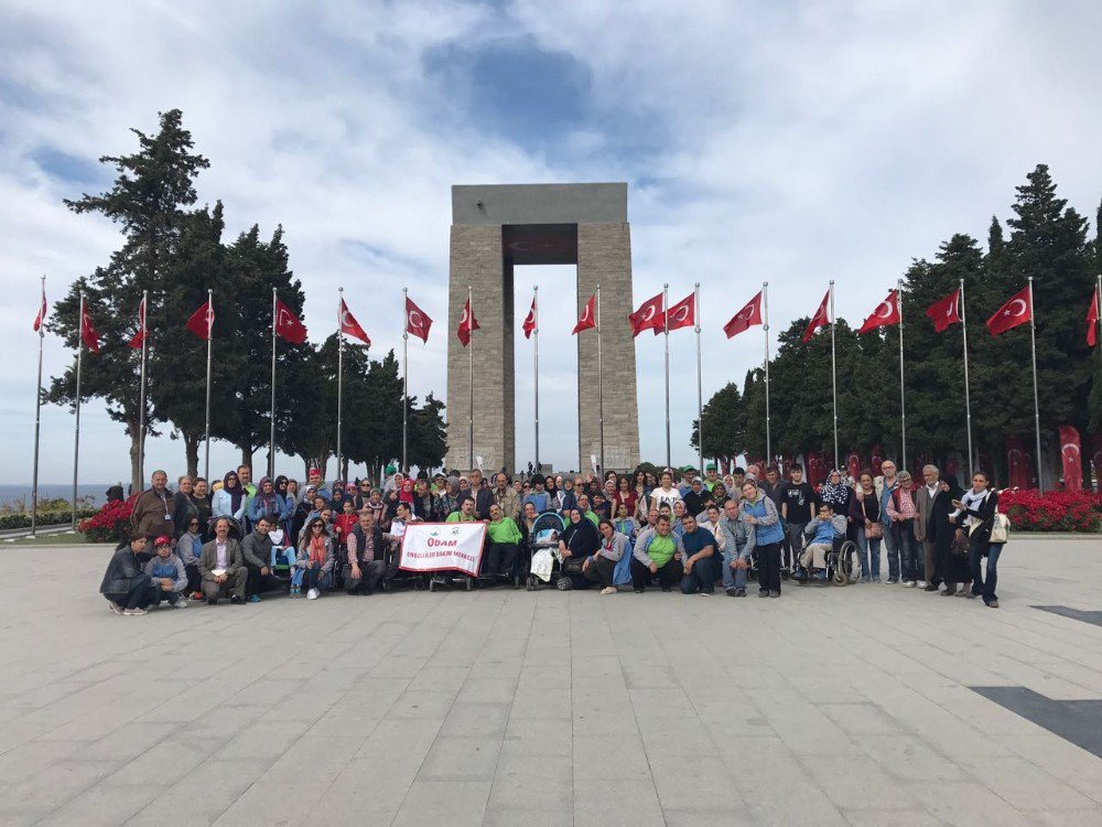 Engelliler Çanakkale’yi Gezdi