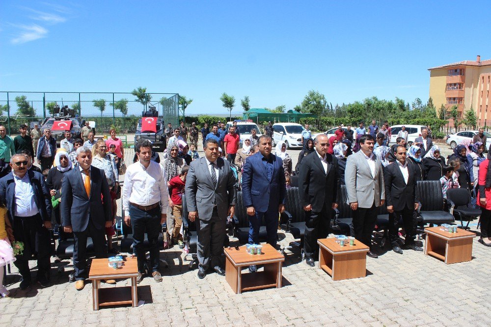 Engelli Öğrencilerden ’Engelliler Haftası’ Programı