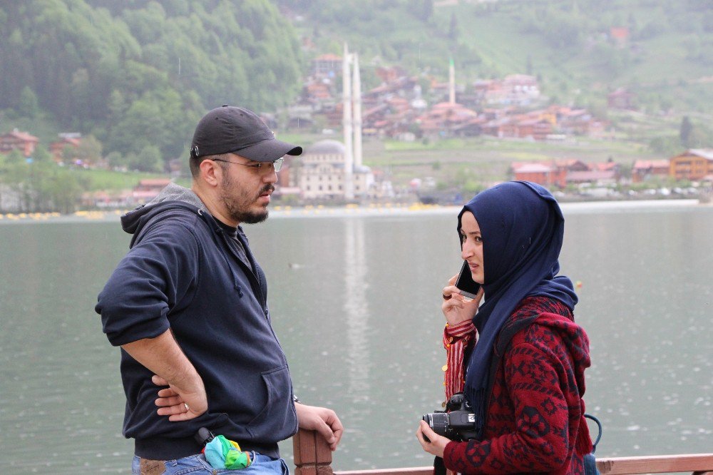 Uzungöl Yaz Turizm Sezonuna Yerli Turistlerle "Merhaba" Dedi