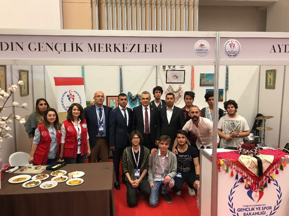 Mustafa Savaş, Ankara’da Aydın Gençlik Merkezi Heyetini Ziyaret Etti