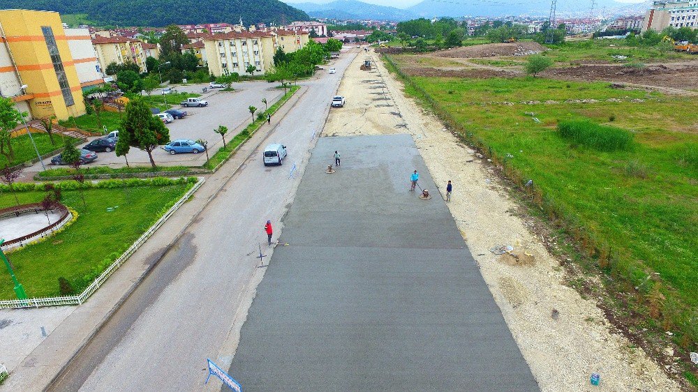 Başiskele’de Üst Yapı Çalışmaları Sürüyor