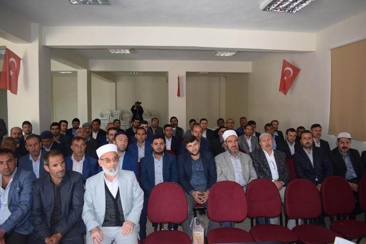 Mutki’de ‘Erken Yaşta Ve Zorla Evlilik’ Semineri