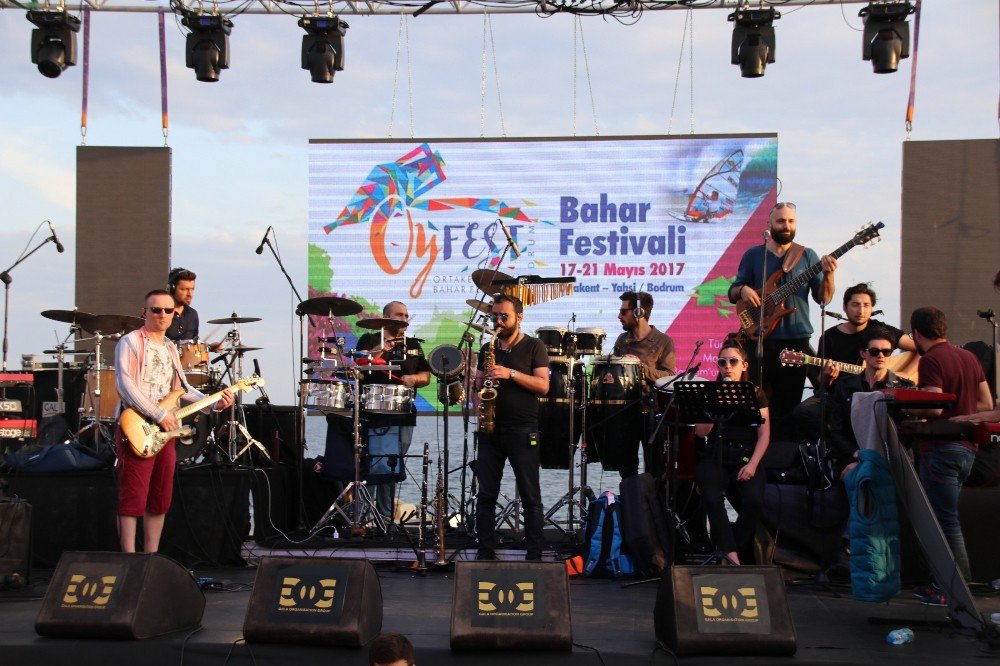 Bodrum’un Bahar Festivali Oyfest Başladı