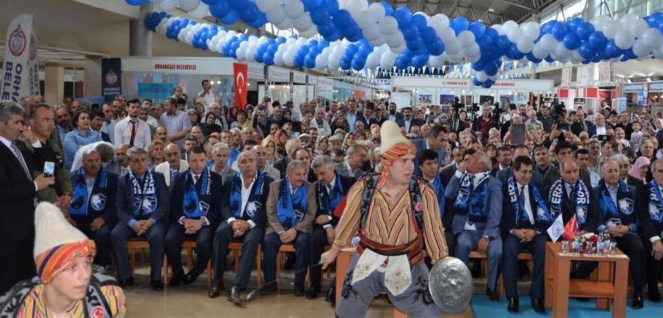 Bursa Erzurum Günleri’nde Çat Rüzgarı