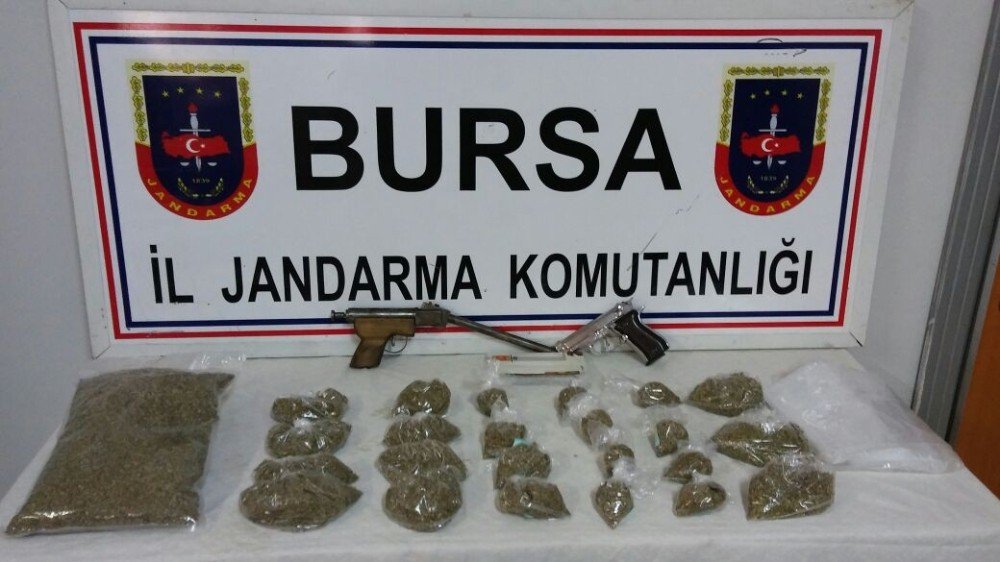 Bursa’da Jandarmadan Uyuşturucu Operasyonu